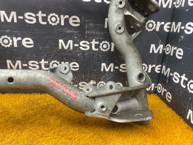 Балка поперечная (подрамник), 2000 рублей, Красноярск