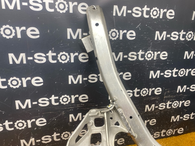 Балка поперечная (подрамник), 6000 рублей, Красноярск