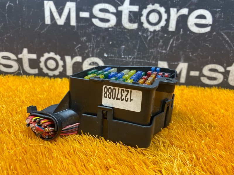 блок предохранителей, 500 рублей, Красноярск