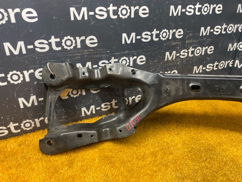 Балка поперечная (подрамник), 300 рублей, Красноярск