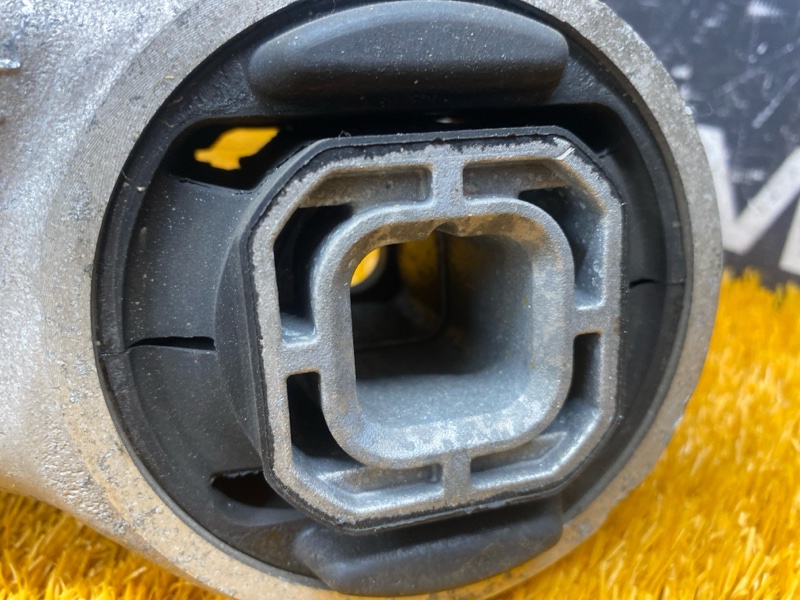 Балка поперечная (подрамник), 2500 рублей, Красноярск