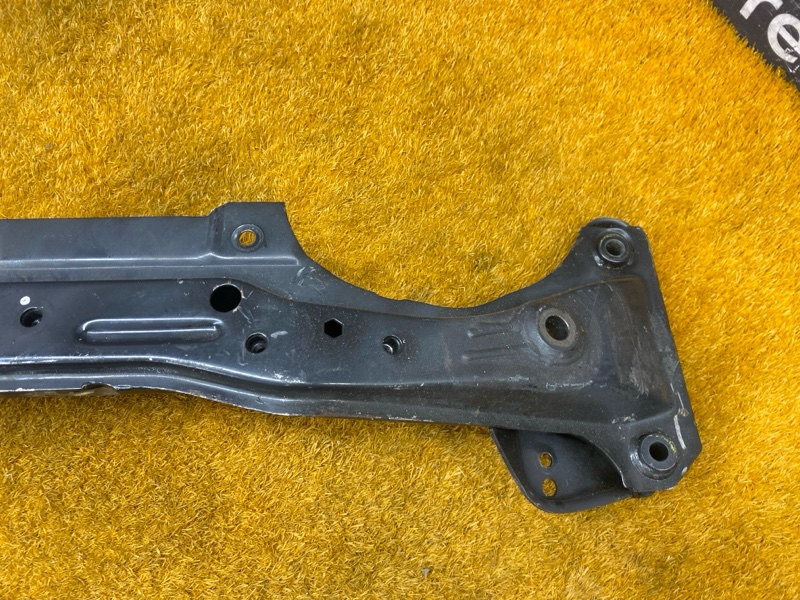 Балка поперечная (подрамник), 1000 рублей, Красноярск