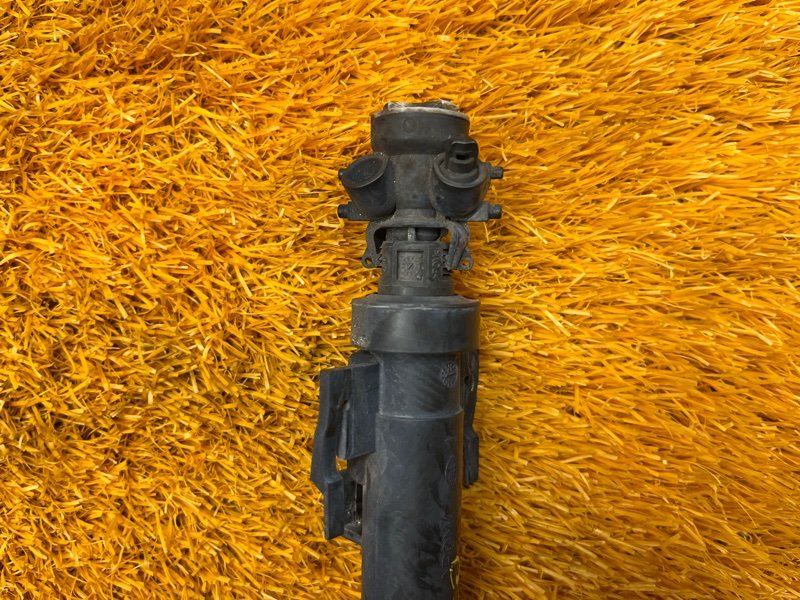 Форсунка омывателя фары, 2000 рублей, Красноярск