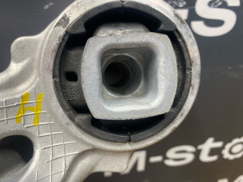 Балка поперечная (подрамник), 4000 рублей, Красноярск