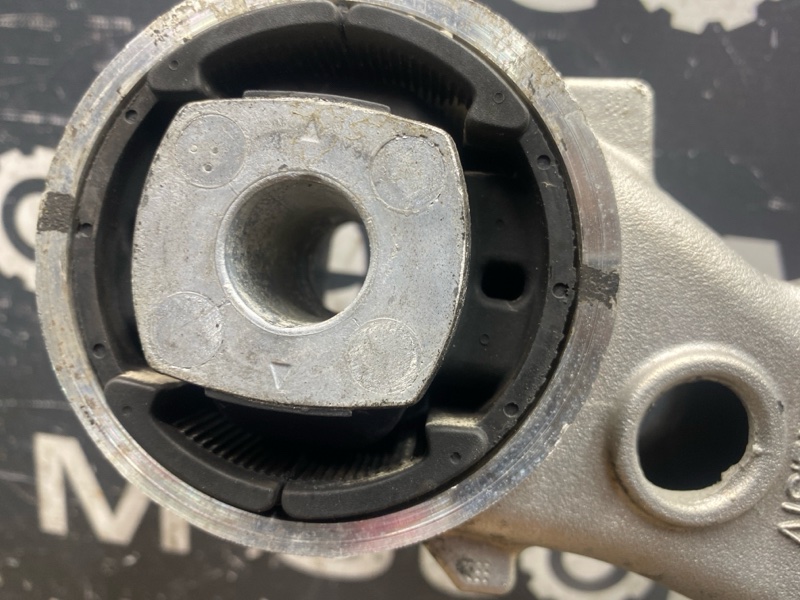 Балка поперечная (подрамник), 4000 рублей, Красноярск