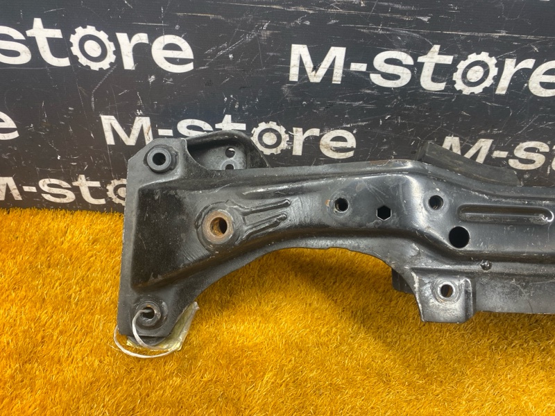 Балка поперечная (подрамник), 1000 рублей, Красноярск