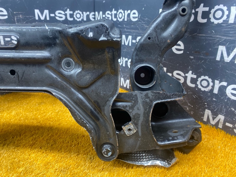 Балка поперечная (подрамник), 2000 рублей, Красноярск