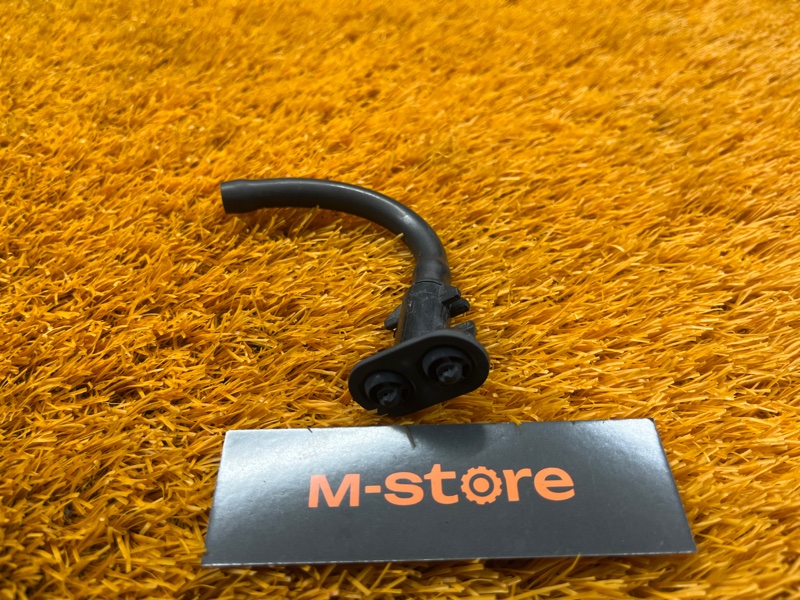 Форсунка омывателя фары, 1000 рублей, Красноярск