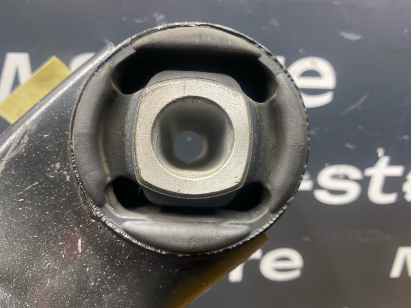 Балка поперечная (подрамник), 2500 рублей, Красноярск