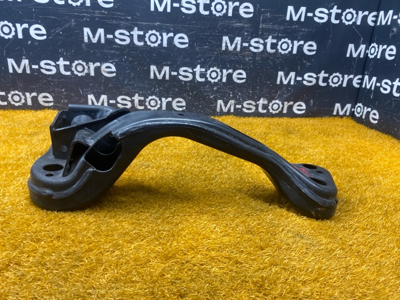 Кронштейн КПП, 500 рублей, Красноярск