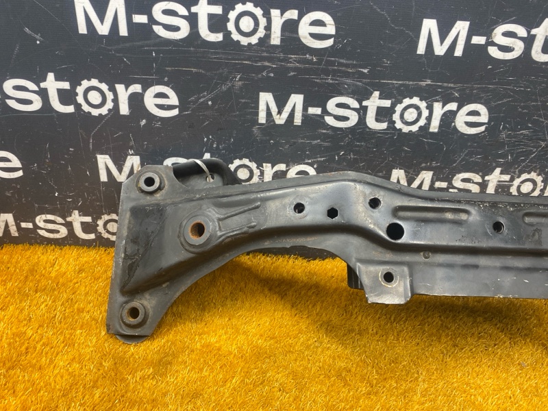 Балка поперечная (подрамник), 1000 рублей, Красноярск