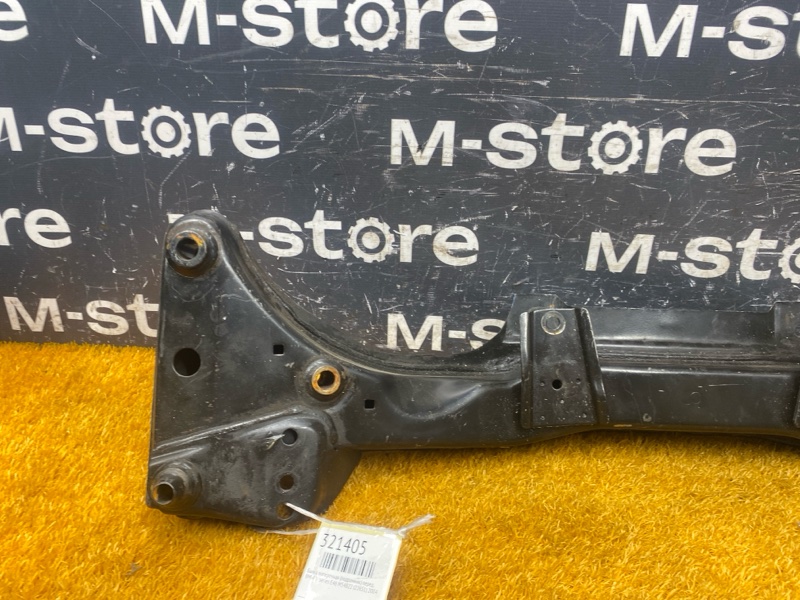 Балка поперечная (подрамник), 1000 рублей, Красноярск