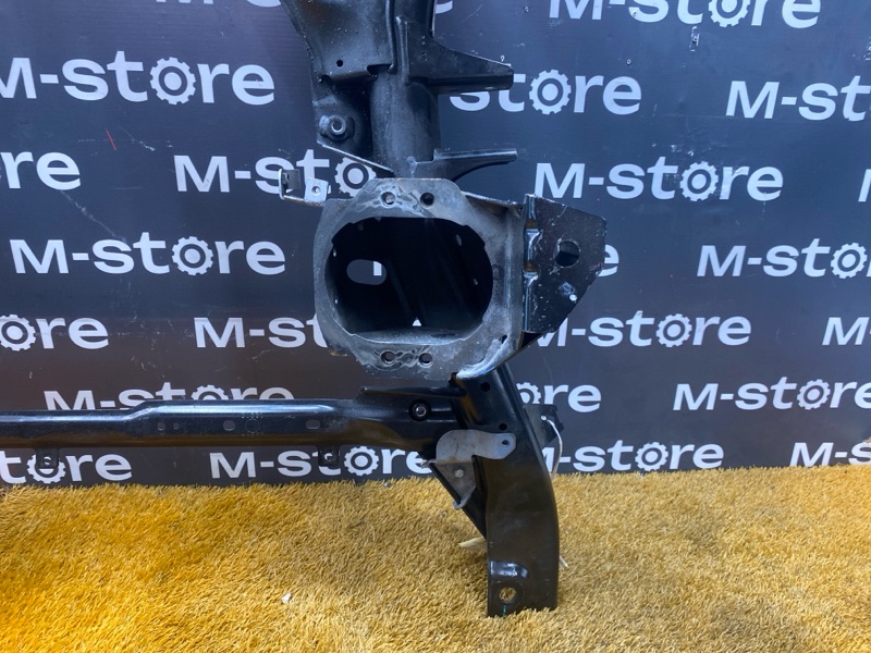 Балка поперечная (подрамник), 4000 рублей, Красноярск