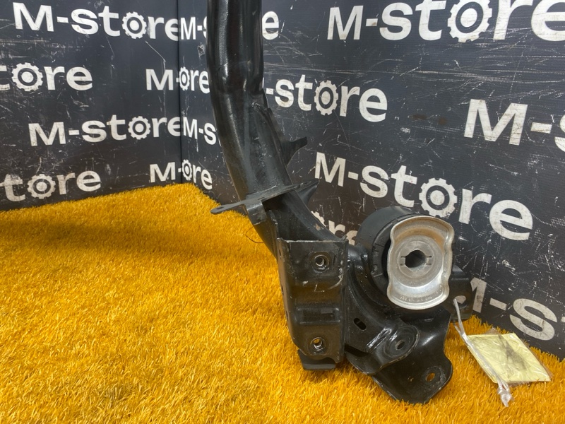 Балка поперечная (подрамник), 11000 рублей, Красноярск