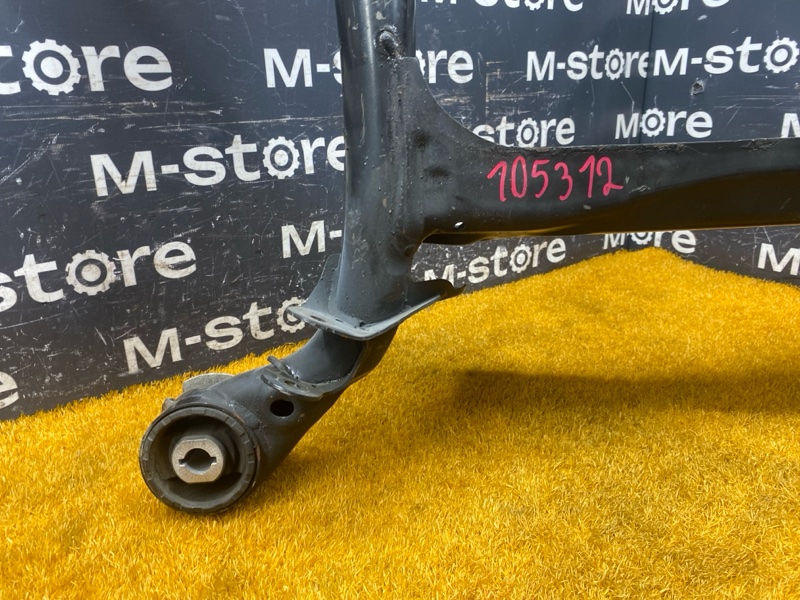 Балка поперечная (подрамник), 11000 рублей, Красноярск