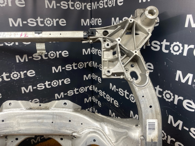 Балка поперечная (подрамник), 4000 рублей, Красноярск