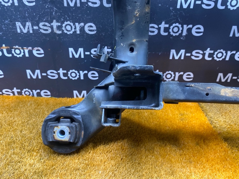 Балка поперечная (подрамник), 3500 рублей, Красноярск