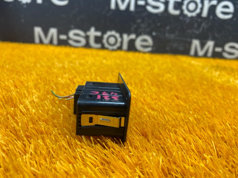 Кнопка открывания багажника, 1500 рублей, Красноярск