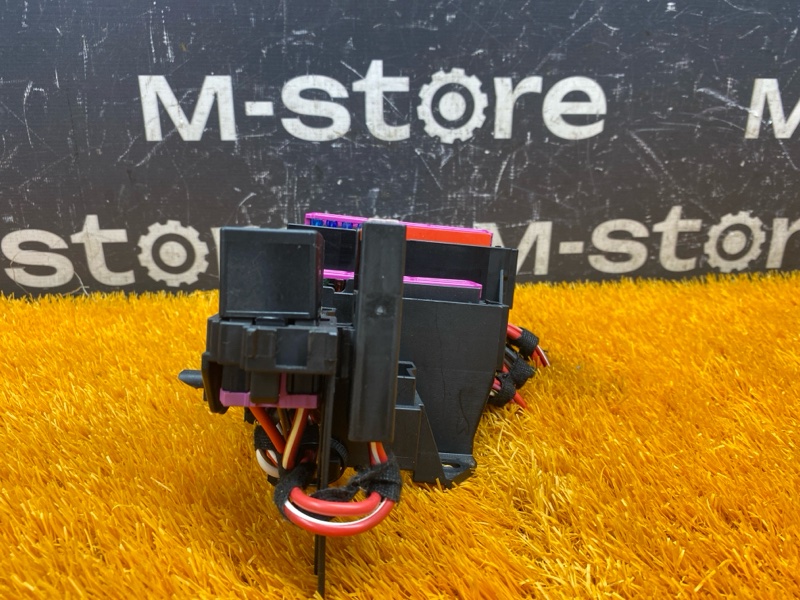 блок предохранителей, 600 рублей, Красноярск