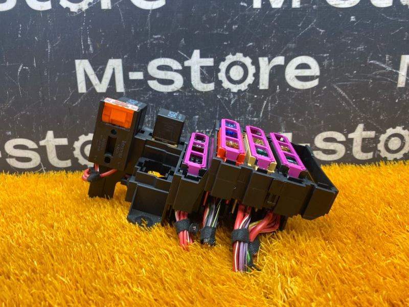 блок предохранителей, 600 рублей, Красноярск