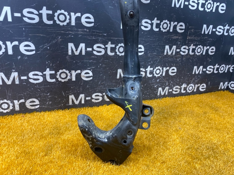 Балка поперечная (подрамник), 3500 рублей, Красноярск