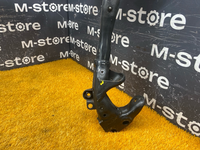 Балка поперечная (подрамник), 3500 рублей, Красноярск