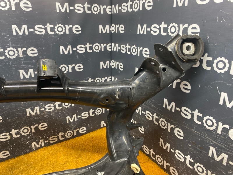 Балка поперечная (подрамник), 2000 рублей, Красноярск