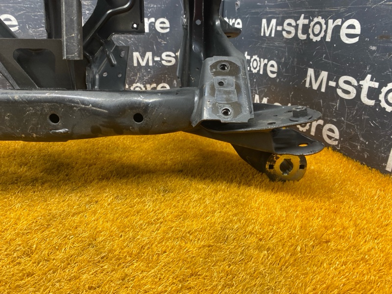 Балка поперечная (подрамник), 1500 рублей, Красноярск