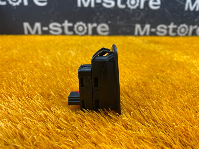 кнопка стеклоподъемника, 300 рублей, Красноярск