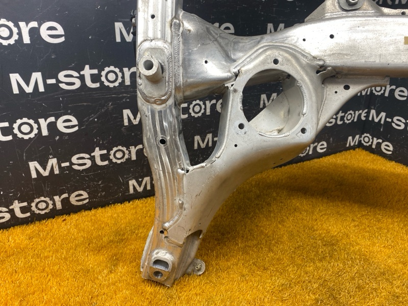 Балка поперечная (подрамник), 5000 рублей, Красноярск