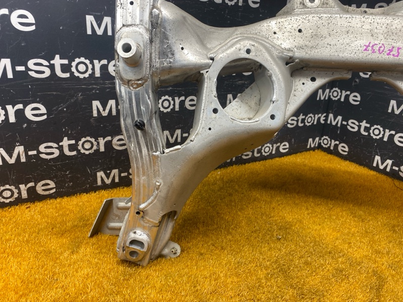 Балка поперечная (подрамник), 5000 рублей, Красноярск