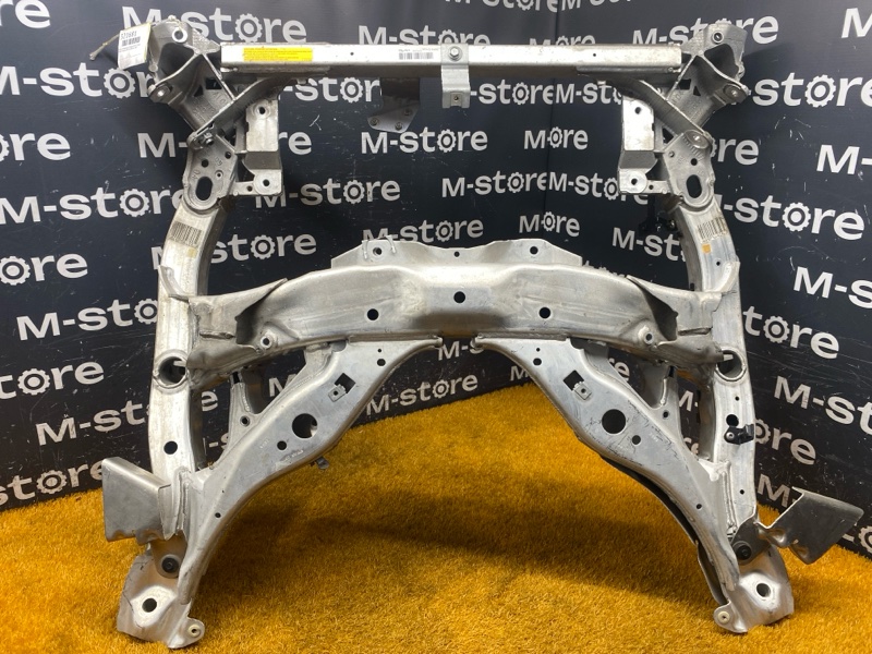 Балка поперечная (подрамник), 4000 рублей, Красноярск