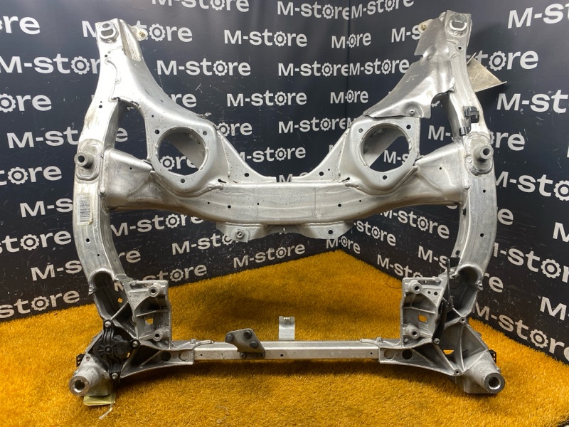 Балка поперечная (подрамник), 4000 рублей, Красноярск