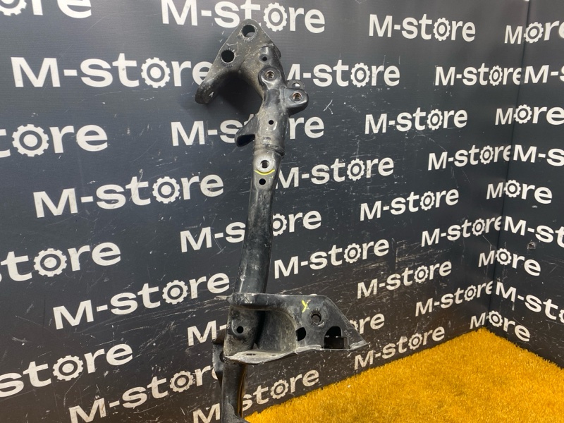 Балка поперечная (подрамник), 7000 рублей, Красноярск