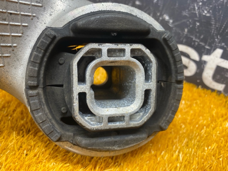 Балка поперечная (подрамник), 3000 рублей, Красноярск