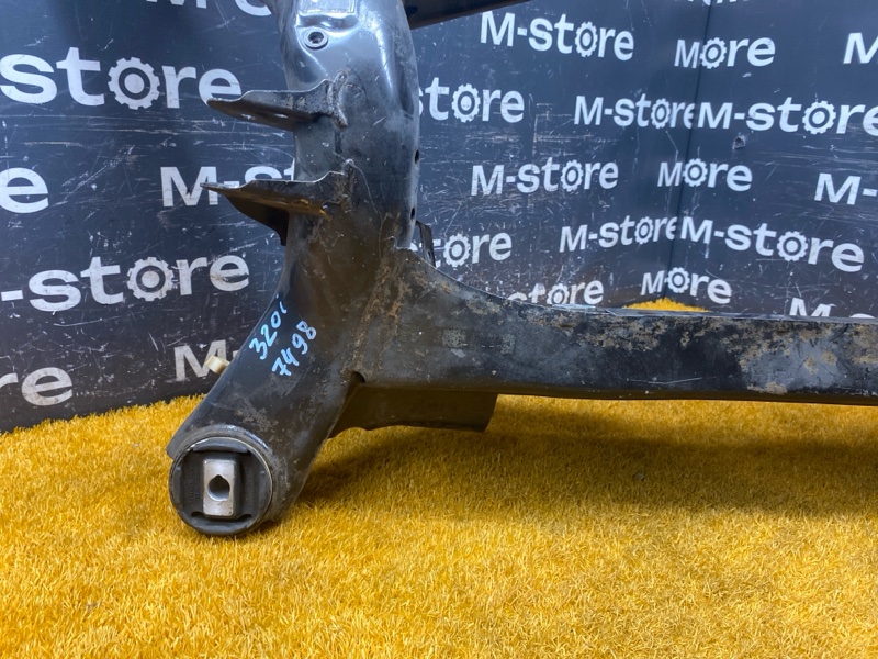 Балка поперечная (подрамник), 4000 рублей, Красноярск