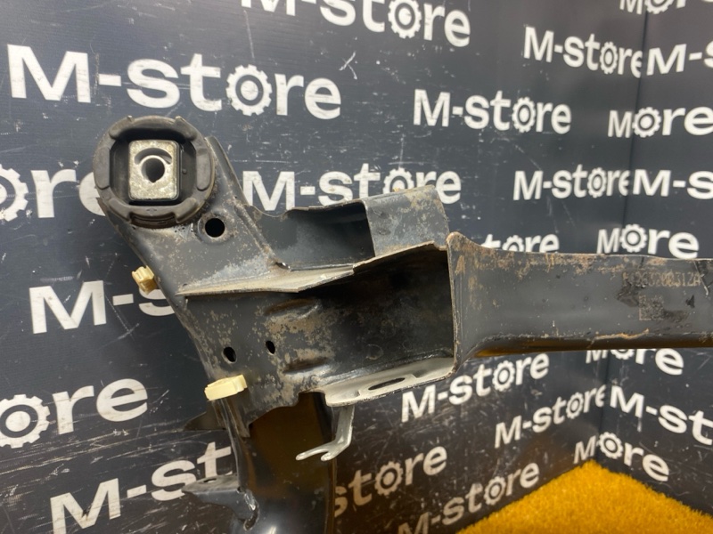 Балка поперечная (подрамник), 4000 рублей, Красноярск