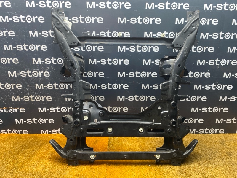 Балка поперечная (подрамник), 35000 рублей, Красноярск