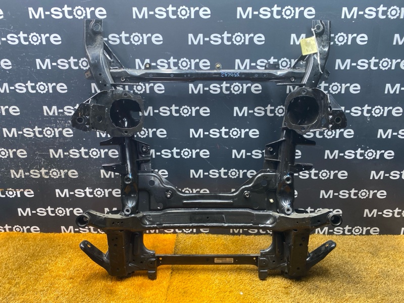 Балка поперечная (подрамник), 35000 рублей, Красноярск