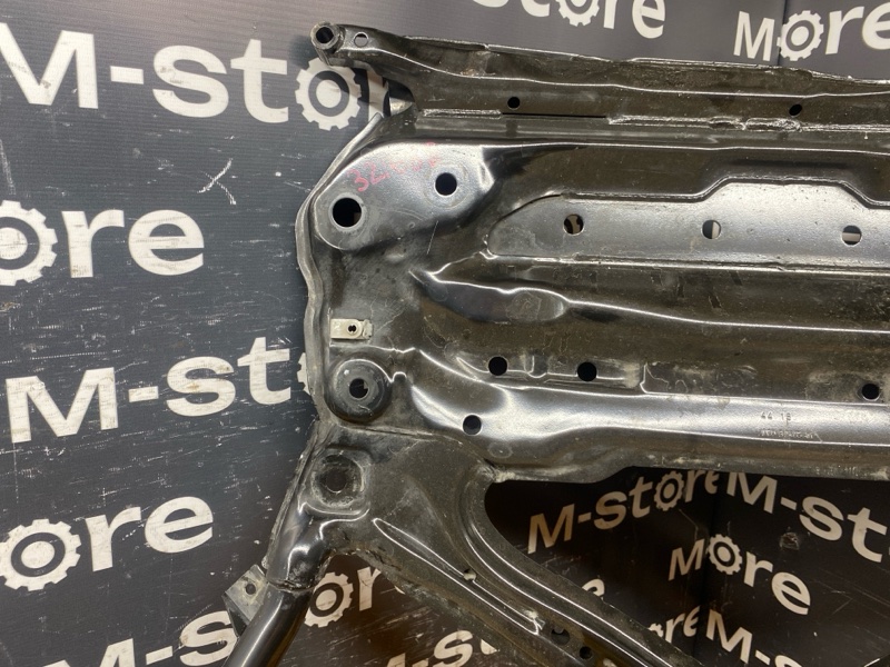 Балка поперечная (подрамник), 10000 рублей, Красноярск