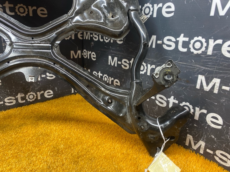 Балка поперечная (подрамник), 10000 рублей, Красноярск