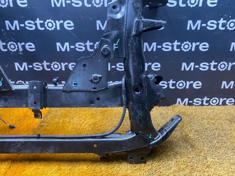 Балка поперечная (подрамник), 4000 рублей, Красноярск