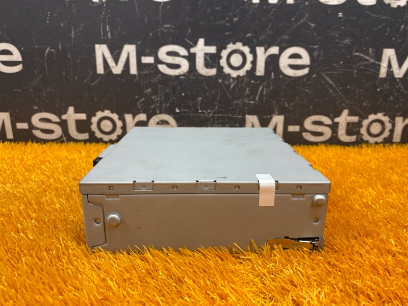 Блок управления магнитолой, 500 рублей, Красноярск