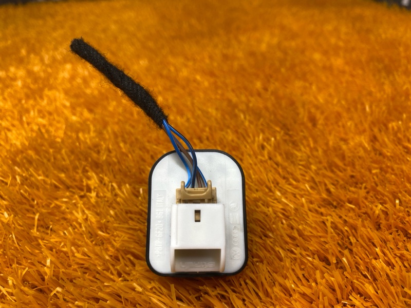 Кнопка регулировки зеркал, 500 рублей, Красноярск