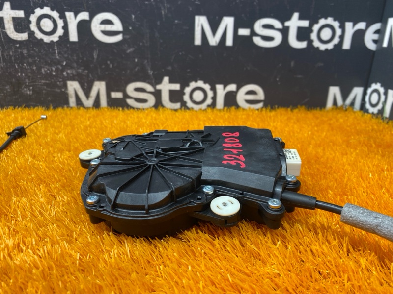 Доводчик крышки багажника, 3000 рублей, Красноярск