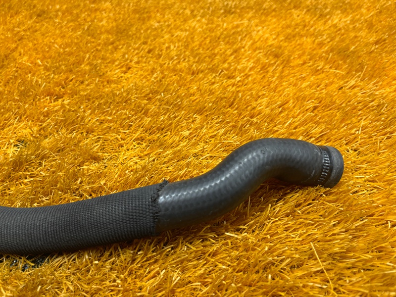 Патрубок системы охлаждения, 200 рублей, Красноярск