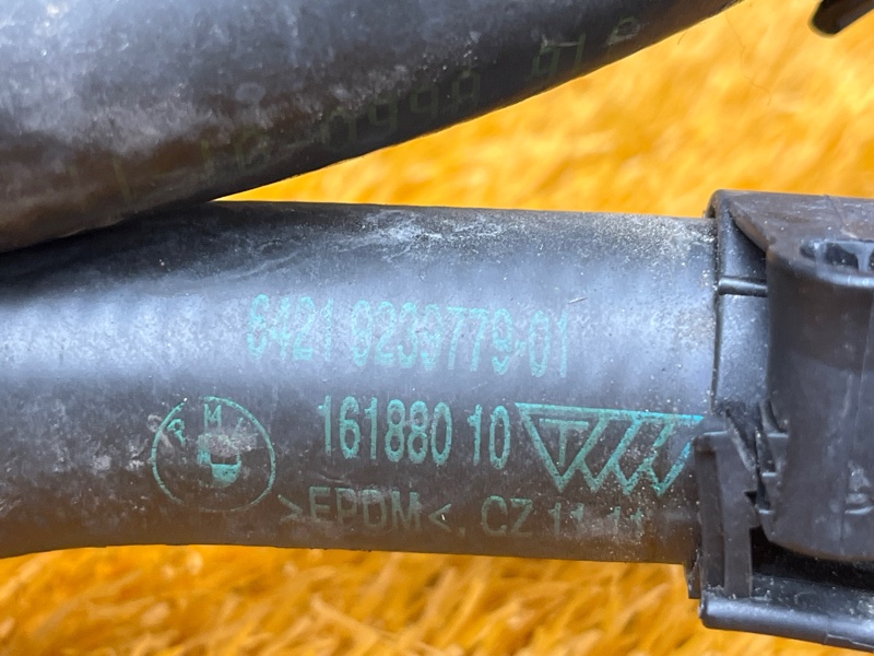 Патрубок системы охлаждения, 1000 рублей, Красноярск