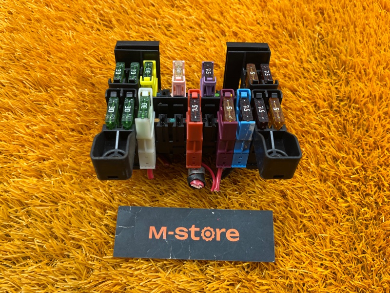 блок предохранителей, 200 рублей, Красноярск