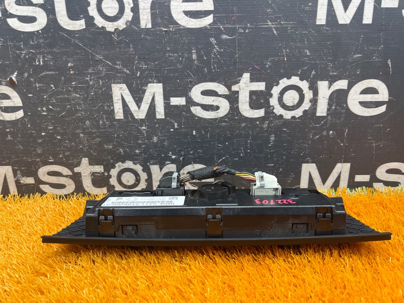 блок управления климат-контролем, 1400 рублей, Красноярск