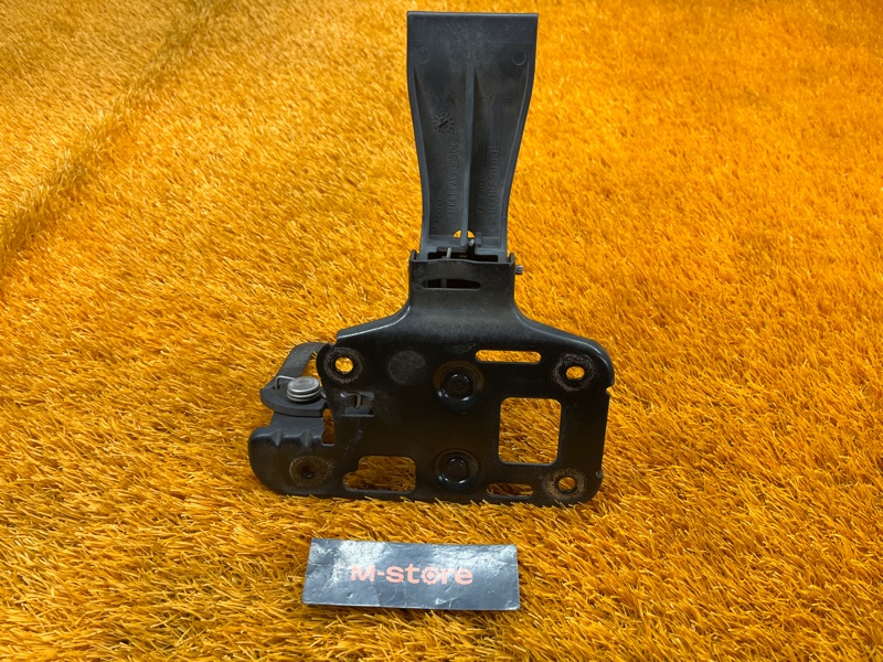 замок капота, 500 рублей, Красноярск